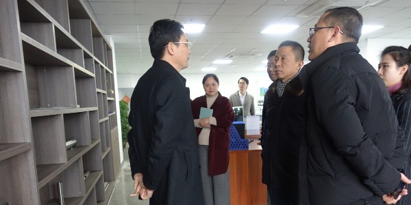 節后第ㄧ個(gè)工作周，惠山區政府領(lǐng)導蒞臨無(wú)錫宏迪